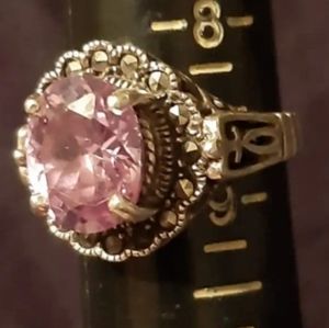 GENUINE MARCASITE & AMETHYST SOLID STERLING SILVER RING (.925). SIZEABLE.